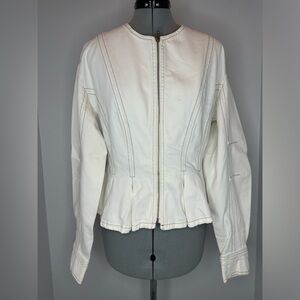 DALA
PEPLUM ZIP JACKET
